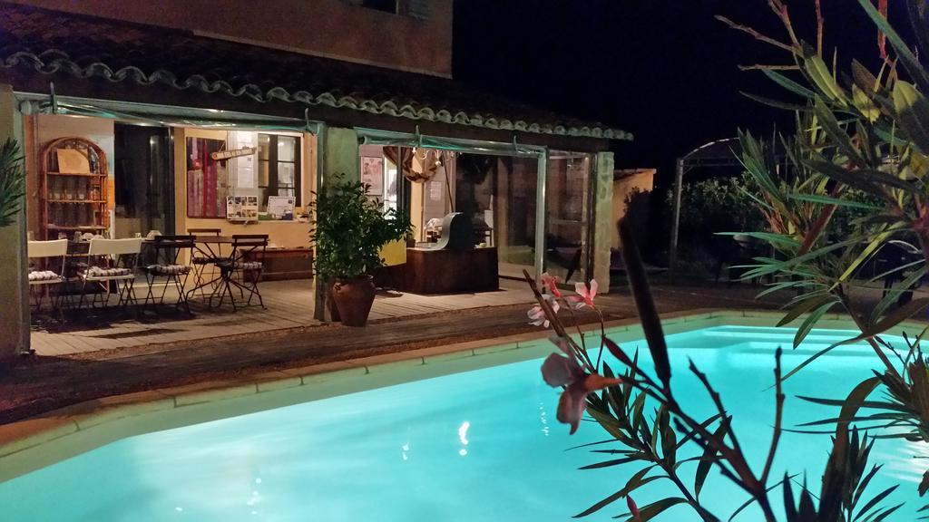 Le Jardin D'Ivana Chambres D'Hotes B&B Avec Piscine Chauffee โอแป็ด ภายนอก รูปภาพ