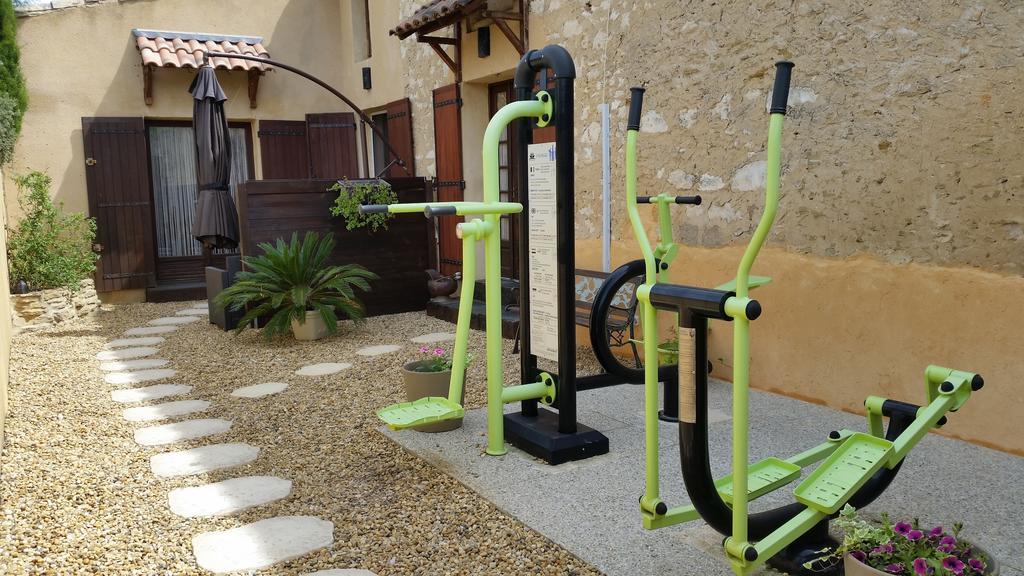 Le Jardin D'Ivana Chambres D'Hotes B&B Avec Piscine Chauffee โอแป็ด ภายนอก รูปภาพ